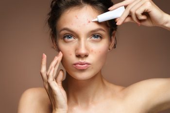 Najlepsze serum na zaskórniki. Ranking