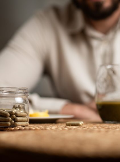 Kratom. Co to jest, jak działa i czy jest legalny w Polsce?